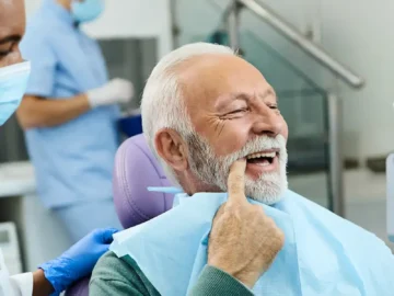 Can a Broken Tooth Be Saved or Does It Need Extraction?